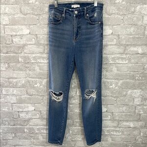 Good American Blue Skinny Jeans with Distressed Knees